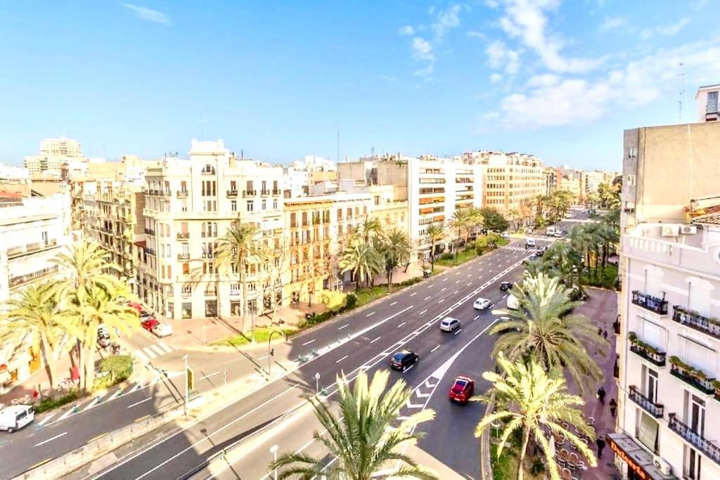 El Palacete Gran Via Valência Exterior foto